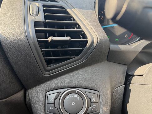 Used 2018 Ford Escape SE AWD/4WD image 25