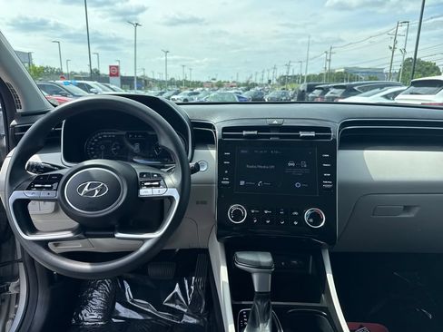 Used 2023 Hyundai Tucson SEL AWD/4WD image 15