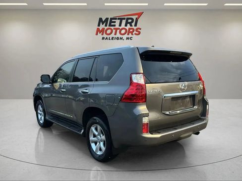 Used 2010 Lexus GX 460 image 7