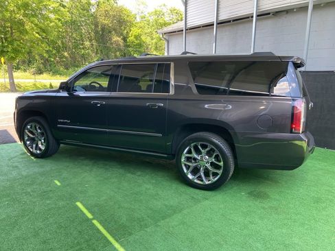 Used 2016 GMC Yukon XL Denali w/ Open Road Package AWD/4WD image 8