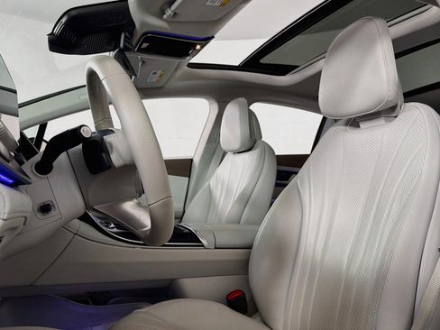 Certified 2023 Mercedes-Benz EQE 500 4MATIC Sedan image 17