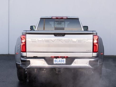 New 2026 Chevrolet Silverado 3500 LTZ w/ LTZ Convenience Package image 27