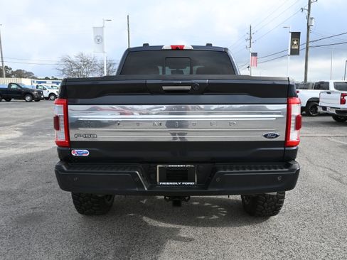 Used 2021 Ford F150 Limited image 3