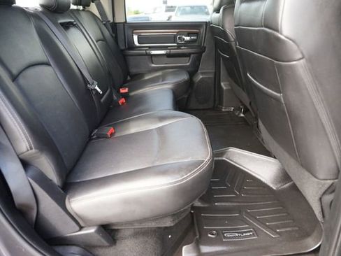 Used 2015 RAM 1500 Laramie w/ Convenience Group AWD/4WD image 15