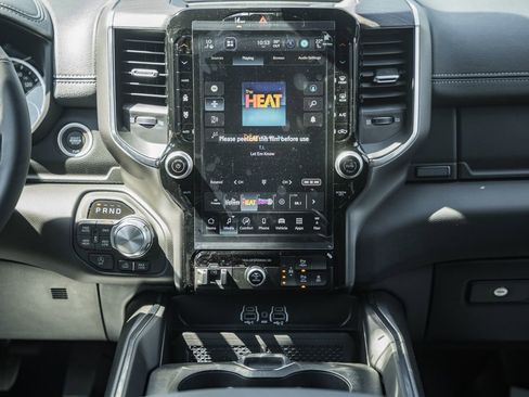 New 2026 RAM 1500 Laramie AWD/4WD image 25