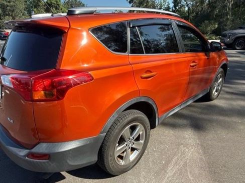 Used 2015 Toyota RAV4 XLE FWD image 4