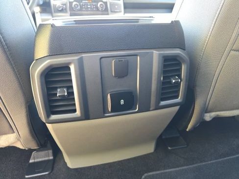 Used 2020 Ford F150 XLT AWD/4WD image 15