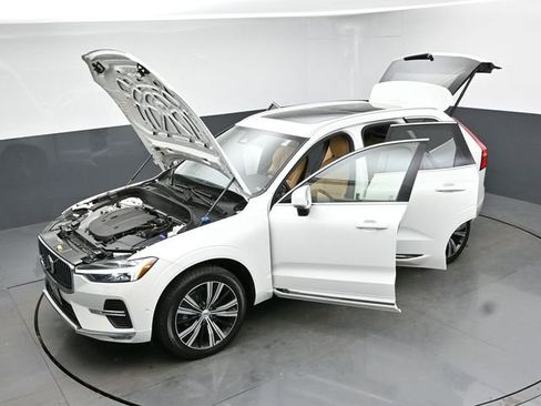 Used 2023 Volvo XC60 B5 Ultimate w/ Climate Package AWD/4WD image 54