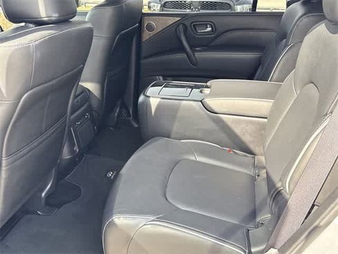 Used 2023 INFINITI QX80 Premium Select w/ Cargo Package image 12