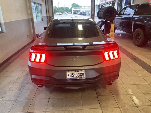 Used 2024 Ford Mustang GT RWD image 6