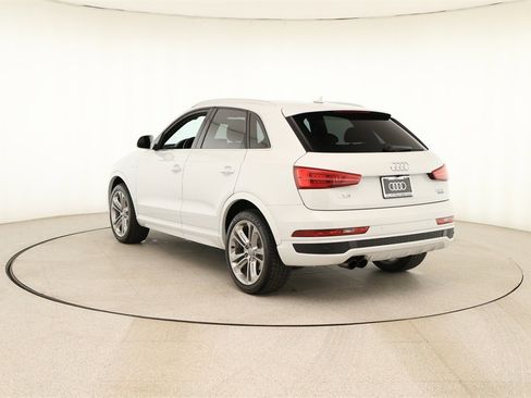 Used 2016 Audi Q3 2.0T Prestige image 4