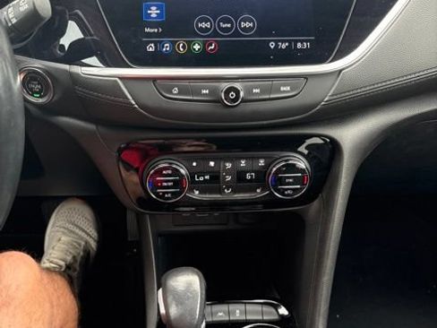 Used 2021 Buick Encore GX Select w/ Experience Buick Package FWD image 9