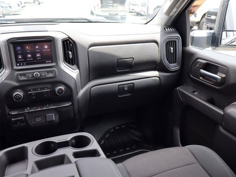 Used 2020 Chevrolet Silverado 2500 W/T w/ WT Convenience Package AWD/4WD image 17