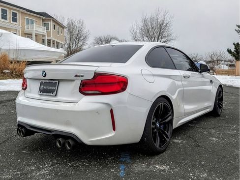 Used 2018 BMW M2 image 5