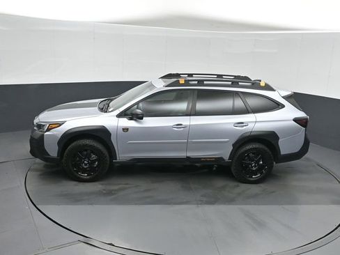 Used 2022 Subaru Outback Wilderness image 34