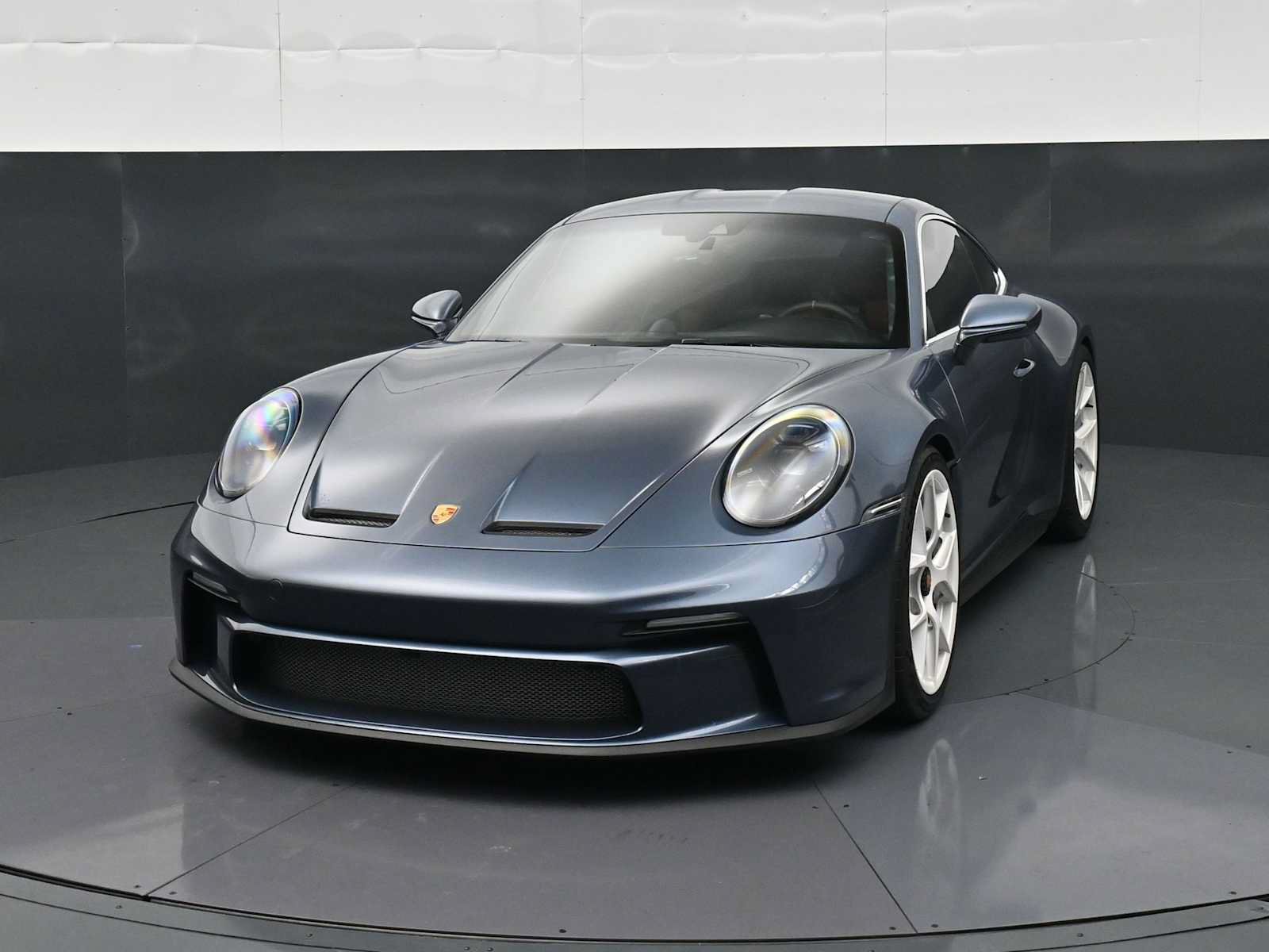 Certified 2024 Porsche 911 GT3 RS RWD image 34