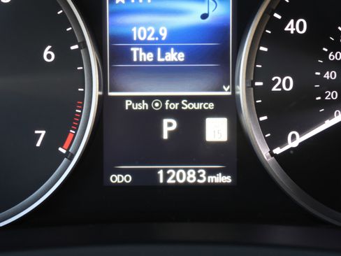 Certified 2025 Lexus IS 350 F Sport image 20