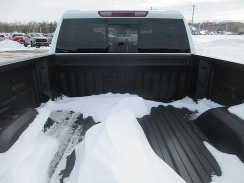 New 2026 GMC Sierra 1500 SLT w/ SLT Premium Plus Package AWD/4WD image 7