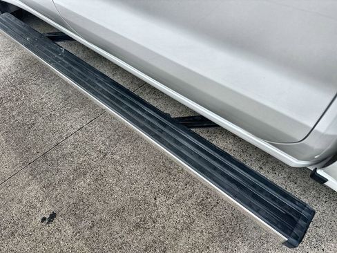 Used 2025 GMC Sierra 1500 Denali AWD/4WD image 13