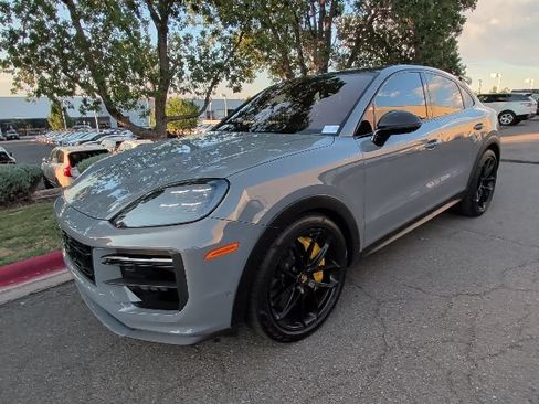 Used 2024 Porsche Cayenne Turbo GT AWD/4WD image 1