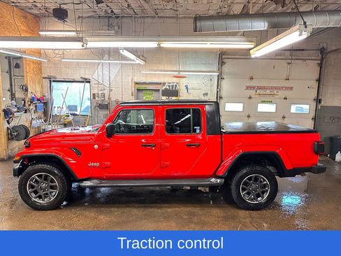 Used 2020 Jeep Gladiator Overland AWD/4WD image 6