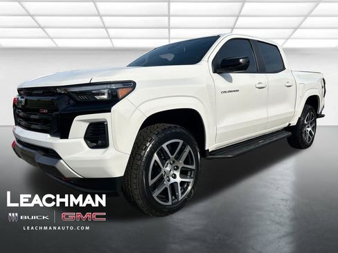 Certified 2023 Chevrolet Colorado Z71 w/ Z71 Convenience Package 2 AWD/4WD image 12