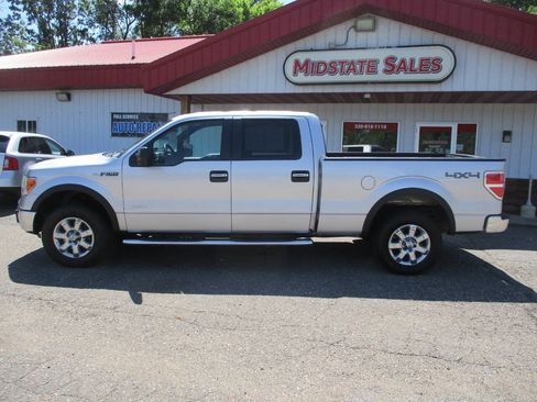 Used 2014 Ford F150 XLT w/ Equipment Group 302A Luxury AWD/4WD image 4