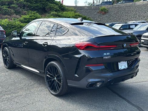 Used 2022 BMW X6 xDrive40i w/ M Sport Package AWD/4WD image 5