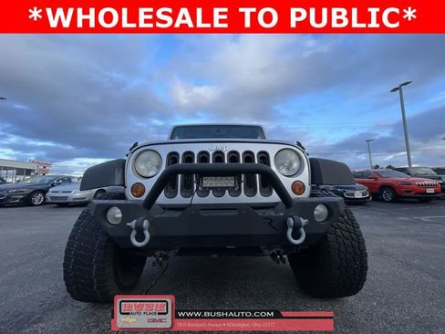 Used 2010 Jeep Wrangler Unlimited Sport image 27
