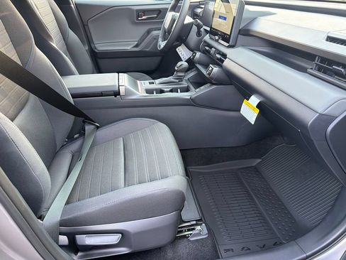 New 2026 Toyota RAV4 SE w/ Convenience Package AWD/4WD image 11