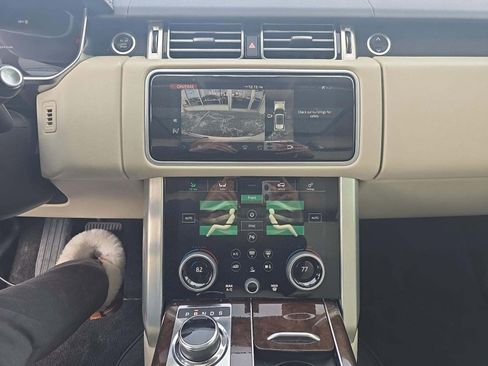 Used 2018 Land Rover Range Rover Supercharged image 10