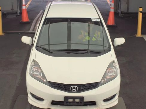 Used 2013 Honda Fit Sport image 2