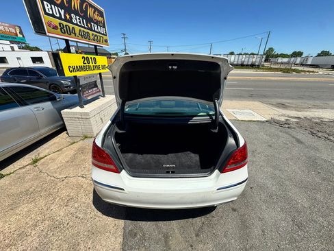 Used 2013 Hyundai Equus Signature RWD image 16