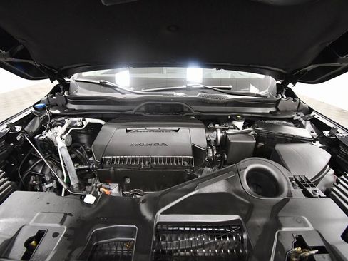 Certified 2024 Honda Pilot Black Edition image 12