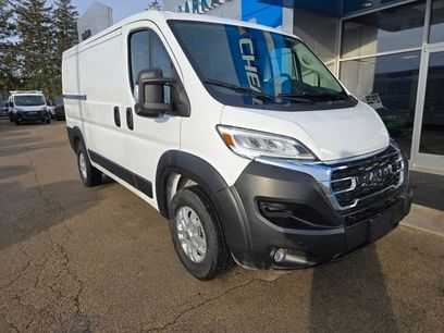 Used 2025 RAM ProMaster 2500 w/ Quick Order Package 22G SLT