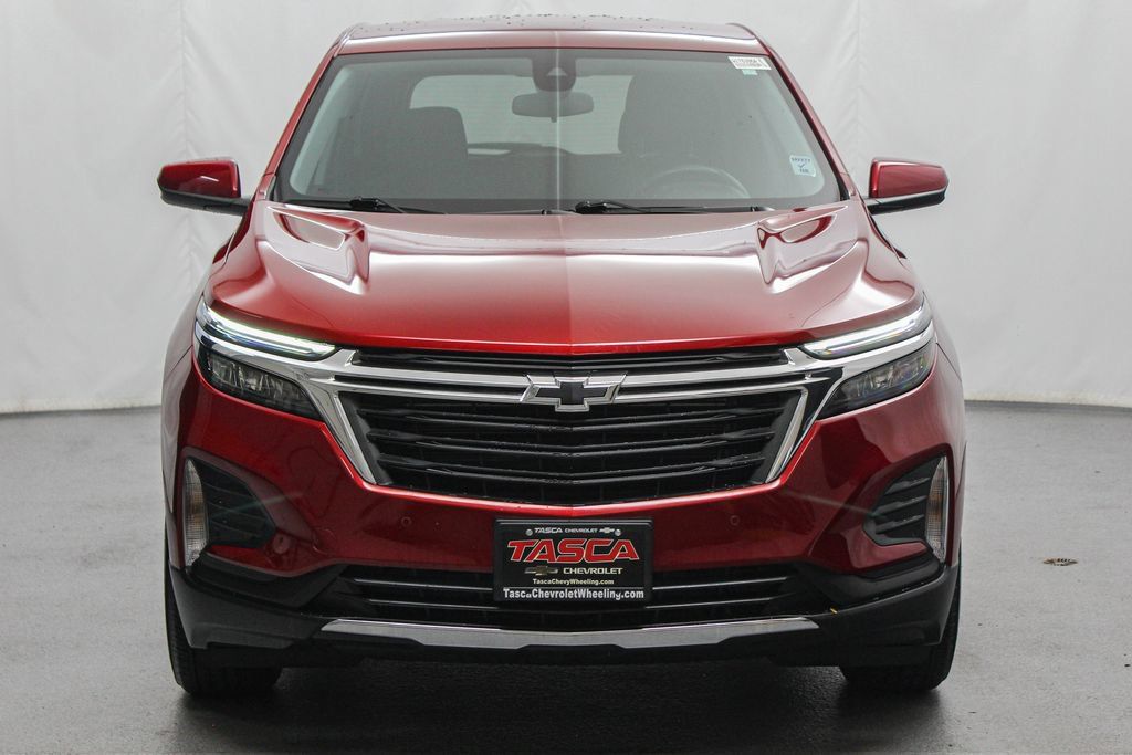 Used 2024 Chevrolet Equinox LT w/ LPO, Floor Liner Package FWD image 4