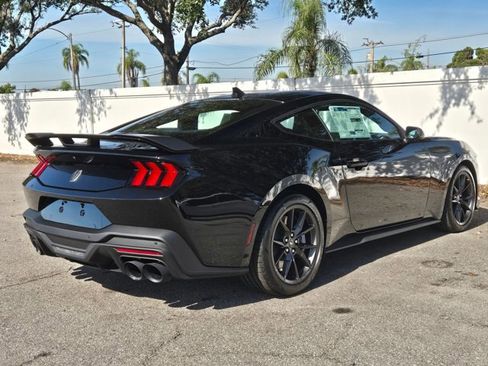 New 2026 Ford Mustang Dark Horse image 2