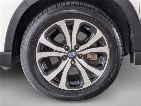 Used 2019 Subaru Forester Limited w/ Popular Package #3 image 23