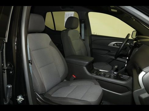 Used 2023 Chevrolet Traverse LT w/ Midnight/Sport Edition image 31