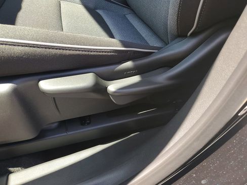New 2026 Chevrolet TrailBlazer LT w/ Midnight Edition FWD image 21