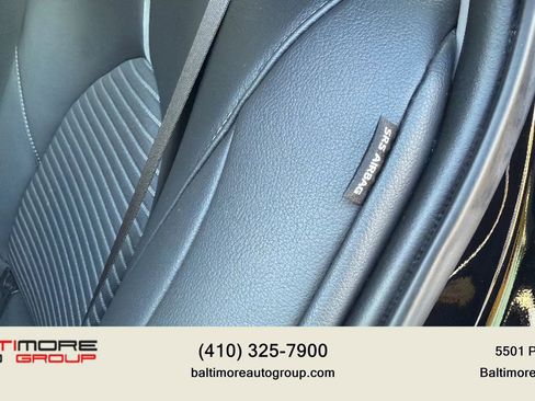 Used 2018 Toyota Camry SE image 28