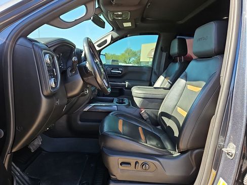 Used 2021 GMC Sierra 1500 AT4 w/ AT4 Preferred Package image 11