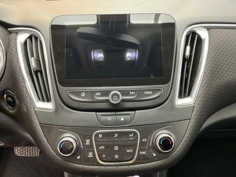 Used 2020 Chevrolet Malibu LT FWD image 5