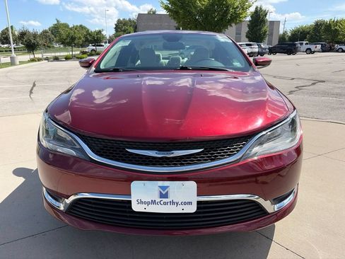 Used 2015 Chrysler 200 Limited w/ Convenience Group FWD image 3