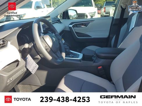 Used 2025 Toyota RAV4 XLE w/ Convenience Package AWD/4WD image 19