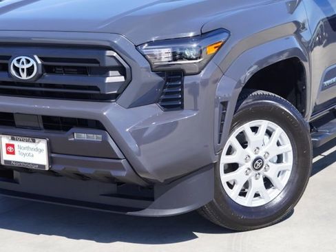 Certified 2025 Toyota Tacoma SR5 RWD image 5