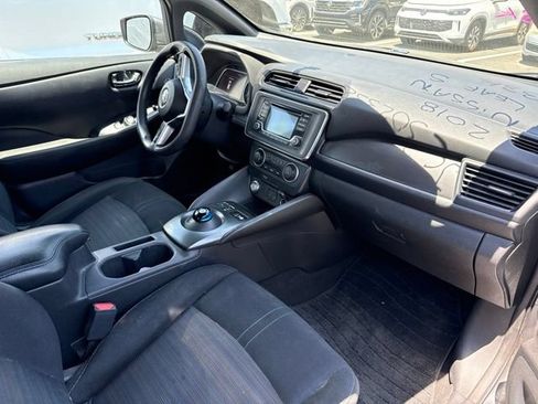 Used 2018 Nissan Leaf S w/ S Charge Package FWD image 5