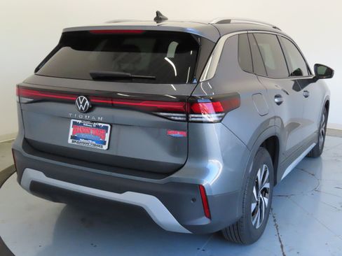 New 2025 Volkswagen Tiguan S image 4
