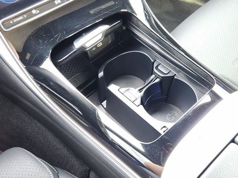 Certified 2024 Mercedes-Benz C 300 Sedan image 19