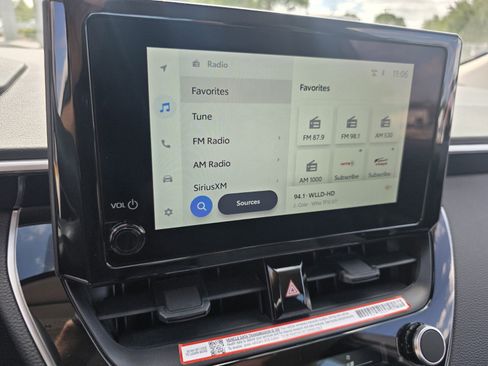 Certified 2025 Toyota Corolla LE image 18